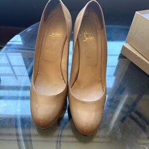 Attention Girlies!!!!! Come get these beauties!